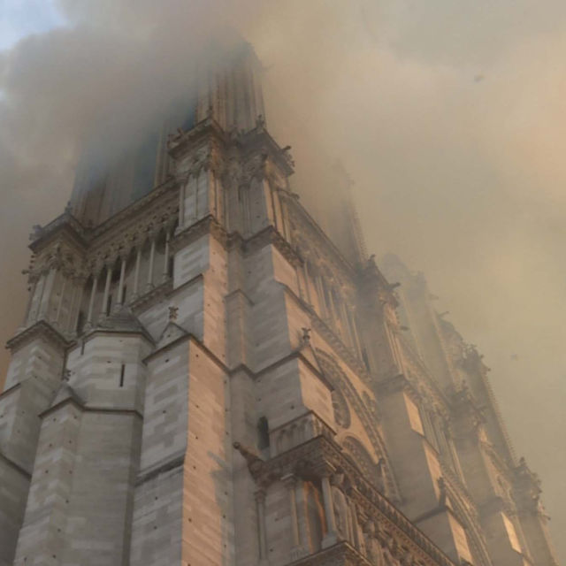 Notre Dame: Race Against The Inferno