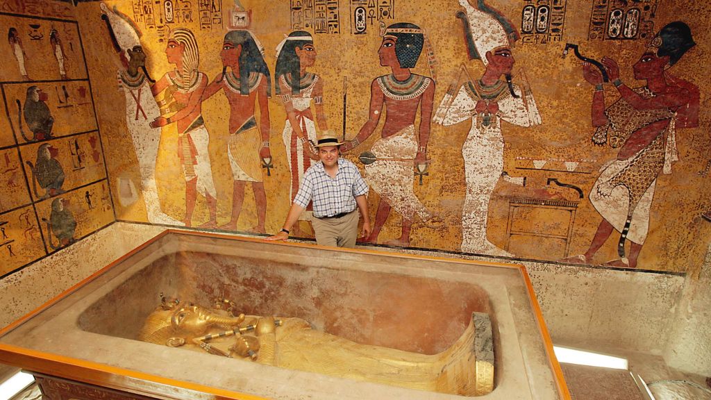 tut-s-treasures-national-geographic-for-everyone-in-everywhere